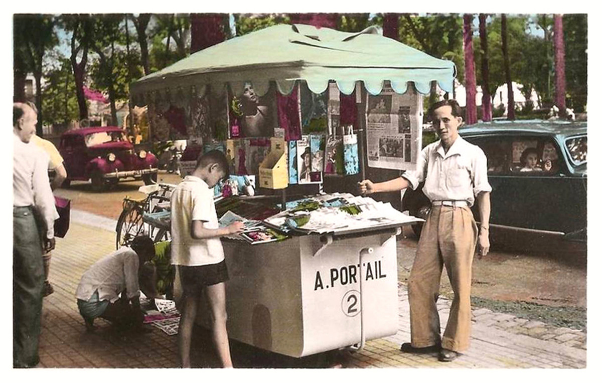 Ki-ốt bán báo của nhà sách Albert Portail (Xuân Thu) nằm trên đường Catinat (nay là đường Đồng Khởi).