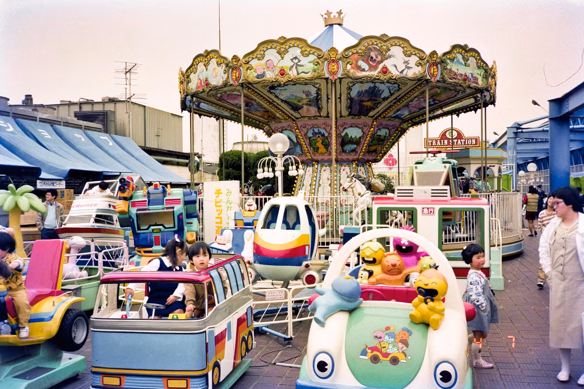 Khu vui chơi trẻ em tại cửa hàng bách hóa Seibu, Ikebukuro.