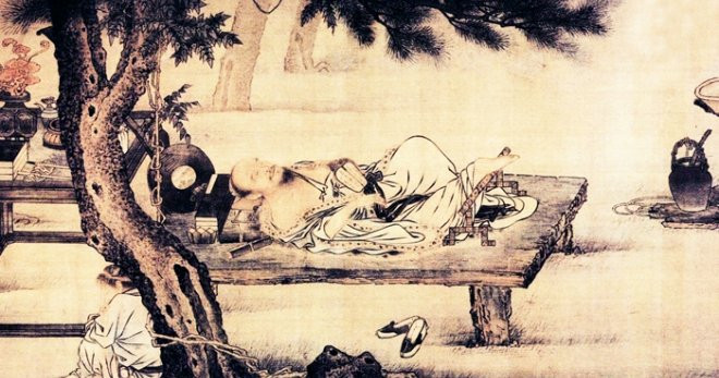 Nhưng trên thực tế, lời dạy trên có điểm hợp lý nhất định. Trong xây dựng, người ta thường chọn hướng nhà Bắc hoặc Nam. Đặc biệt nhà hướng Nam có đặc điểm là dễ hấp thụ ánh sáng mặt trời, giúp sinh dương khí, có lợi cho gia chủ. Do đó, hướng Bắc - Nam được cho là có lợi cho cơ thể con người, giúp con người có nhiều sinh lực.