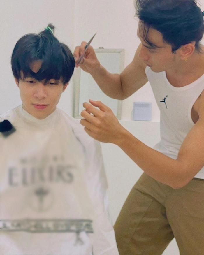 Moi quan he than thiet it ai biet giua Anh Tu va Thuan Nguyen