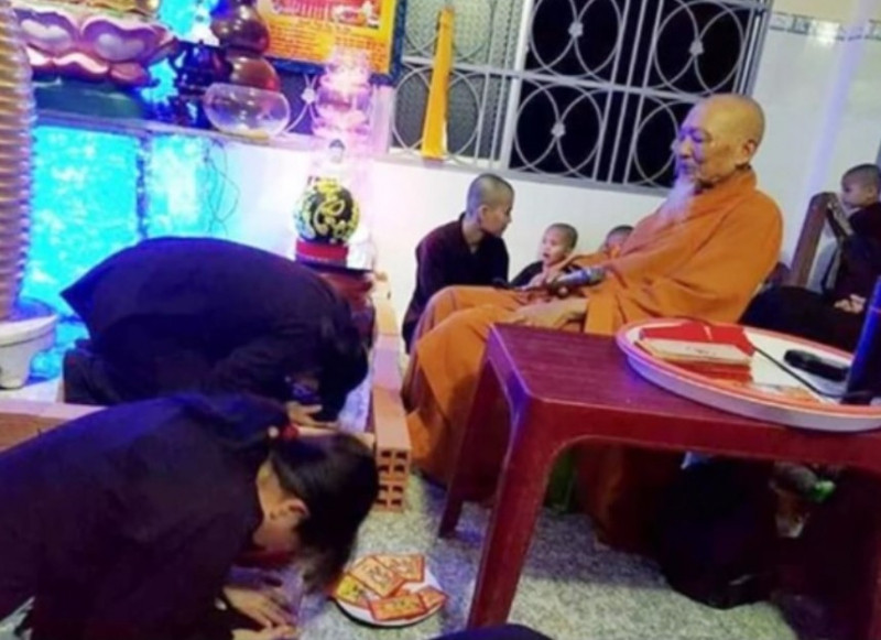 Vu an “Tinh that Bong lai”: Toa trieu tap 8 nhan chung la can bo Cong an