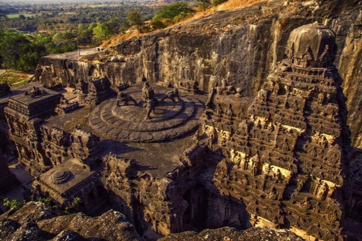 Bi an ngoi den nghi la cua “nguoi ngoai Trai dat“-Hinh-7