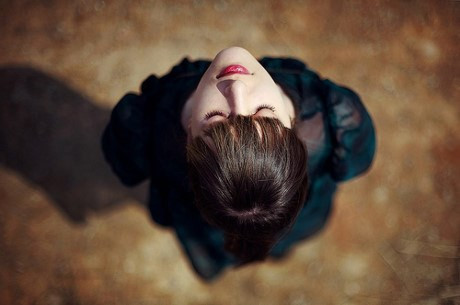 Thay vi uong thuoc bo, hay lam 4 dieu nay vao buoi toi de luon khoe - Anh 1