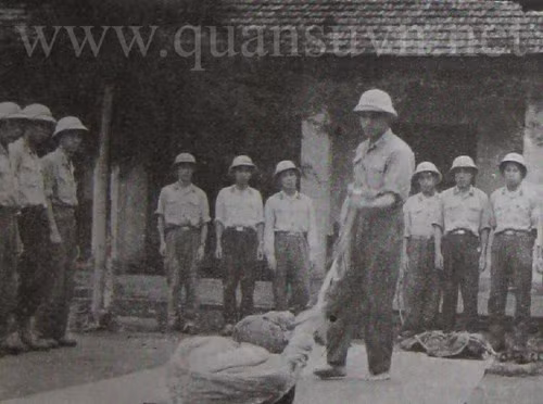 Đại đội 6 chuyên vận chuyển hàng, lao dù, gấp dù làm việc quên mình vì nghĩa vụ quốc tế.