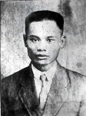Phạm Hồng Thái (1896 - 1924) là một nhà hoạt động trong Phong trào Đông Du. Ông vượt biên qua Xiêm rồi sang Quảng Châu (Trung Quốc) khoảng cuối năm 1918. Tháng 4/1924, ông gia nhập Tâm Tâm Xã, một nhóm chủ trương bạo động. Năm 1924, ông là người đặt bom ám sát toàn quyền Đông Dương Martial Merlin ở Quảng Châu năm 1924. Kế hoạch không thành, Phạm Hồng Thái bị truy nã nên phải gieo mình xuống dòng Châu Giang tự tử khi chỉ mới 28 tuổi. Sự kiện này được gọi là "Tiếng bom Sa Diện", đã làm chấn động thời sự khu vực.