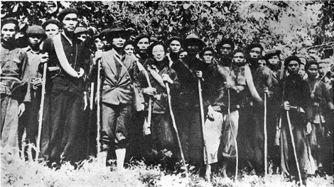 34 chiến sĩ Đội Việt Nam Tuyên truyền Giải phóng quân khi đó có tổng cộng 5 dân tộc anh em (dân tộc Tày: 19, dân tộc Nùng: 8, dân tộc Mông: 1, dân tộc Dao: 1; còn lại 5 người dân tộc Kinh).