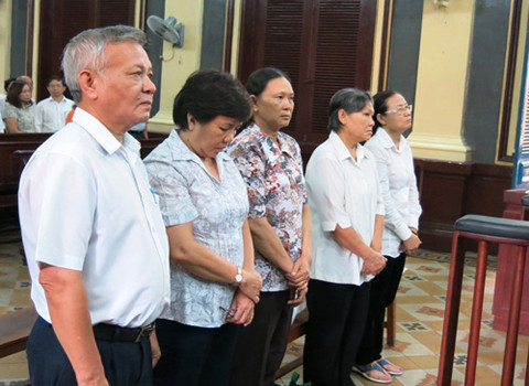 Các bị cáo tại tòa.