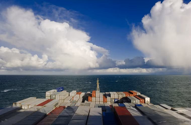 Maersk Mc-Kinney Moeller khi tàu này di chuyển xuyên Biển Bắc giữa Rotterdam ở Hà Lan với Bremerhaven ở Đức hôm 10/11.