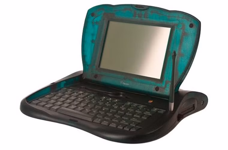  Máy tính Apple eMate (1997-1998). Chiếc eMate thực chất là một chiếc máy tốt và là nguồn cảm hứng cho loạt máy tính PowerBook của Apple. Tuy nhiên, Apple chỉ cung cấp chiếc máy tính này cho mục đích giáo dục, vì vậy chiếc máy không được sử dụng rộng rãi. Cho đến nay, Apple vẫn chưa bao giờ công bố số liệu về doanh số của eMate.