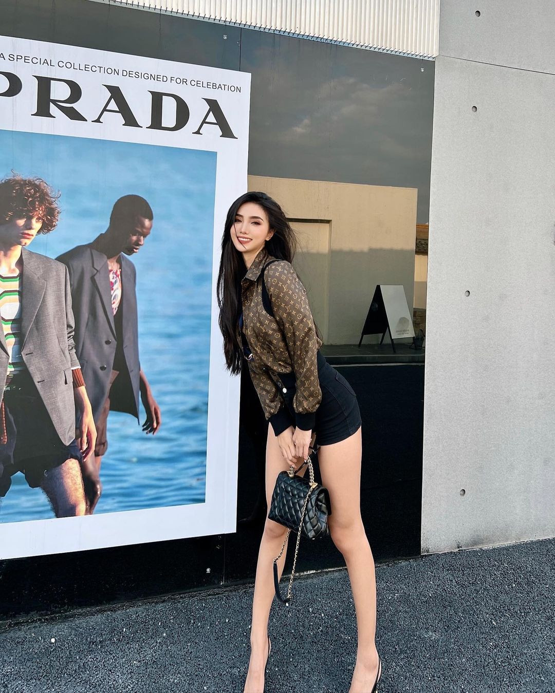 Nữ thần phòng gym Trung Quốc tập bền bỉ từ năm 18 tuổi - Hình 2 Nu than phong gym Trung Quoc tap ben bi tu nam 18 tuoi-Hinh-2