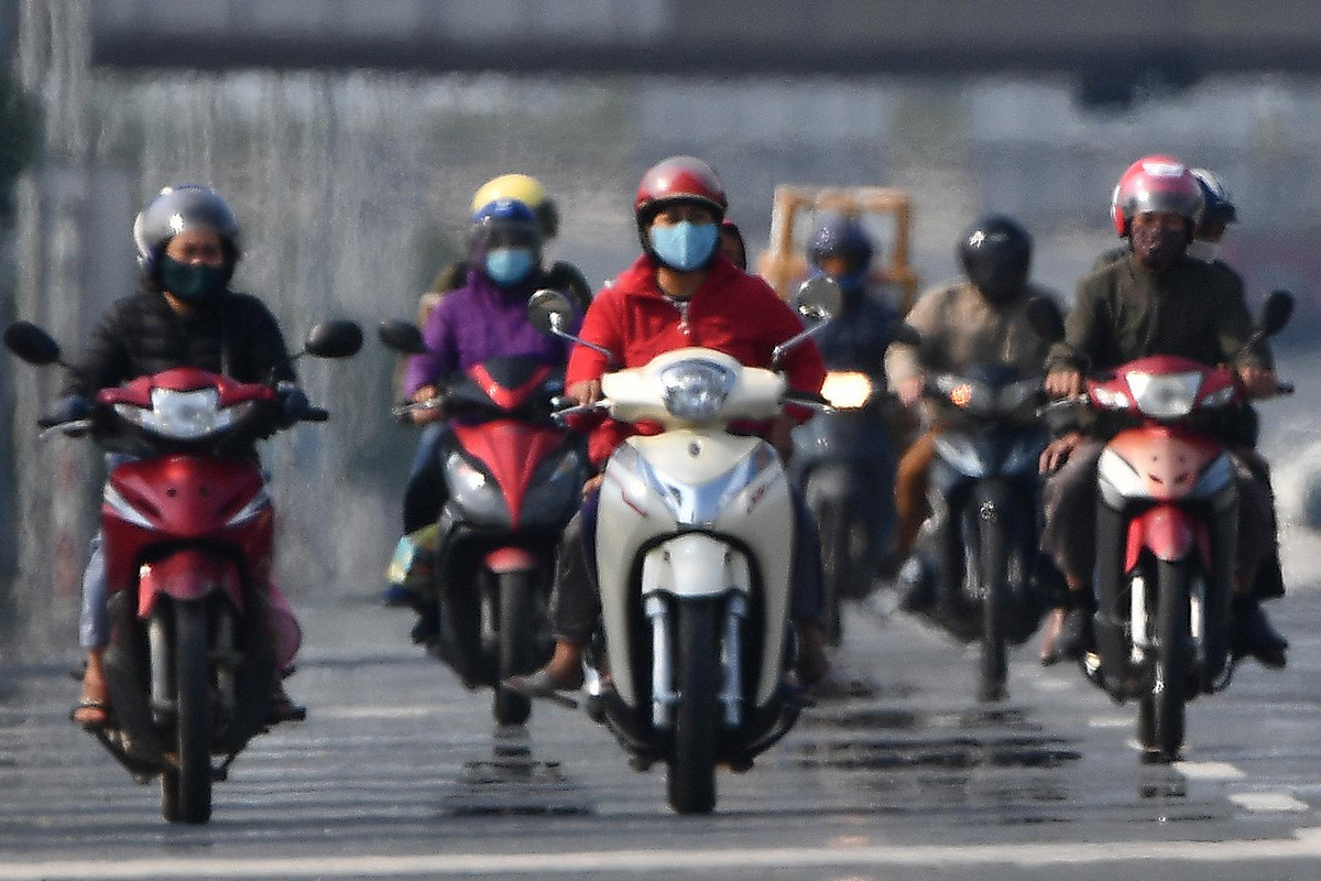 Dự báo thời tiết ngày 17/7: Bắc, Trung Bộ nắng gay gắt, Nam Bộ mưa rào - Hình 2 Du bao thoi tiet ngay 17/7: Bac, Trung Bo nang gay gat, Nam Bo mua rao-Hinh-2