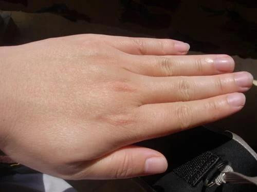 Nhin vao dau la nay tren ban tay biet ngay suong kho, giau ngheo