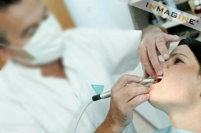 Về sức khỏe: Những người sinh ngày 8/4 được dự đoán sẽ gặp một số vấn đề liên quan đến răng hàm miệng, xương đầu. Bạn nên chú ý chế độ ăn uống bởi dễ bị ngộ độc thực phẩm, dị ứng da, táo bón. Bạn cũng nên cẩn thận trước khi dùng bất cứ loại thuốc nào mà không có sự chỉ định của bác sĩ.