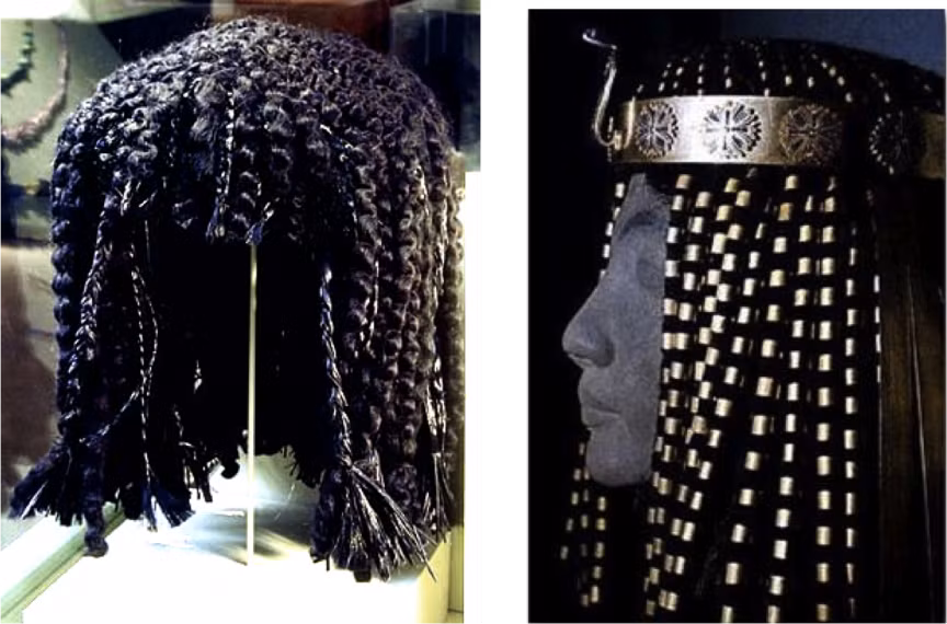 Ai Cập cổ đại không thích để tóc dài. Cả nam giới và phụ nữ đều cắt tóc và thích những chiếc đầu hói. Trong một xã hội bị ám ảnh với sự sạch sẽ, họ coi mái tóc dài không hợp vệ sinh nên thường cắt ngắn hoặc cạo trọc.