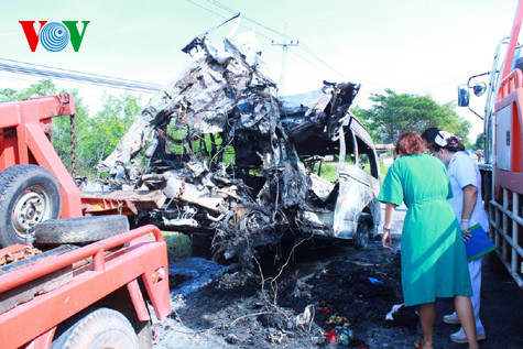 Ngay sau khi tai nạn xảy ra, Tổng lãnh sự Việt Nam tại Khon Kaen đã cử lãnh sự Nguyễn Anh Đức và Hoàng Kim Quang xuống ngay hiện trường để thực hiện công tác bảo hộ công dân.