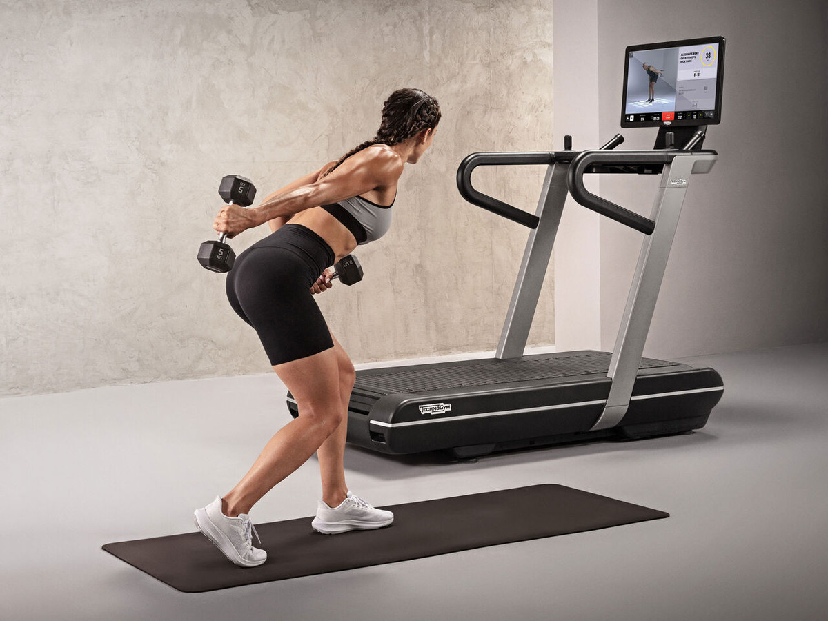 Máy chạy bộ Technogym đắt 'khét', có gì vượt trội? ảnh 3