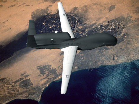 Siêu trinh thám cơ không người lái Global Hawk.