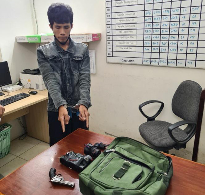 Cuop ngan hang, nhung kich ban khong nhu phim