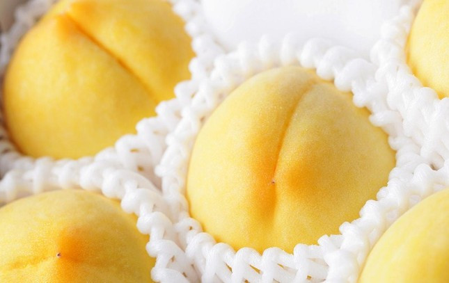 Hoa quả nhà giàu giá cao ngất ngưởng vẫn "cháy" hàng ảnh 1