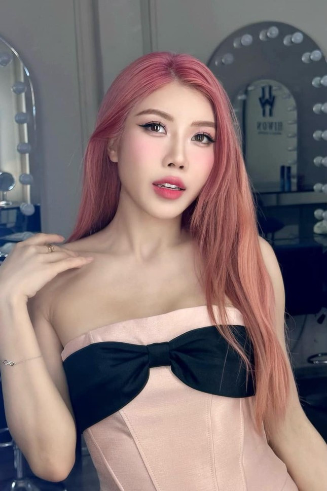 Gia the danh gia cua chi dep Trang Phap