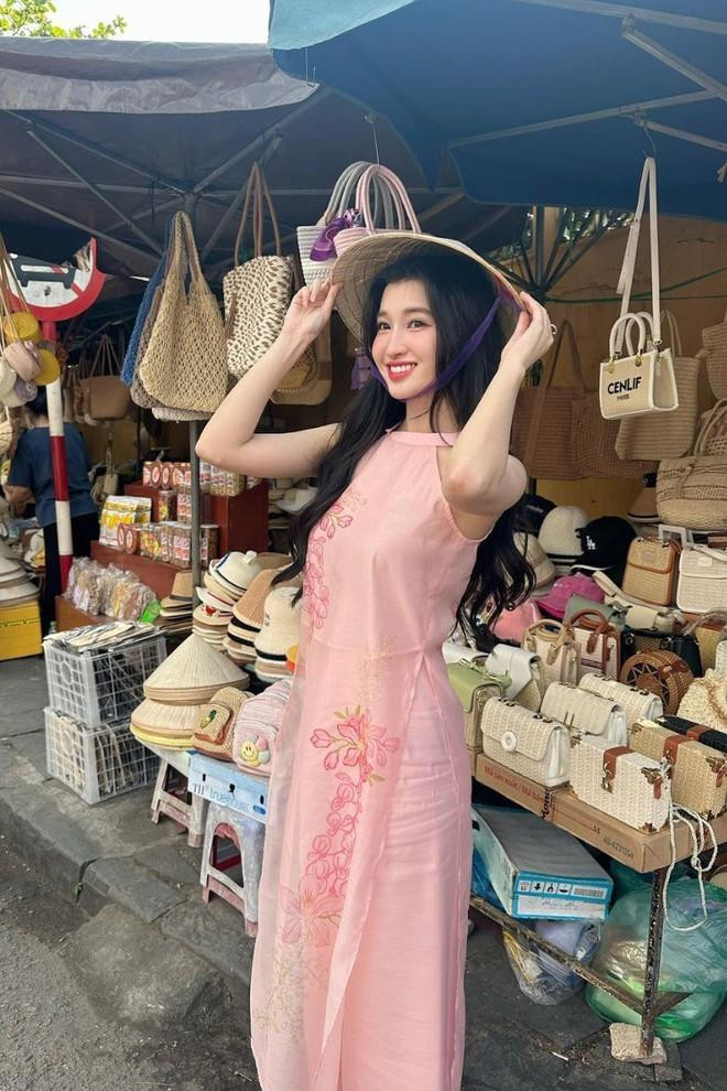 Nhan sac A hau Phuong Nhi qua camera thuong gay thuong nho-Hinh-3