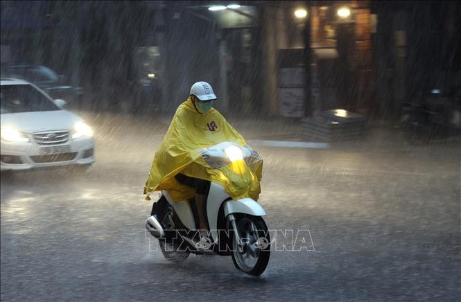 Thoi tiet ngay 1/5: Mua dong tai Bac Bo va Bac Trung Bo