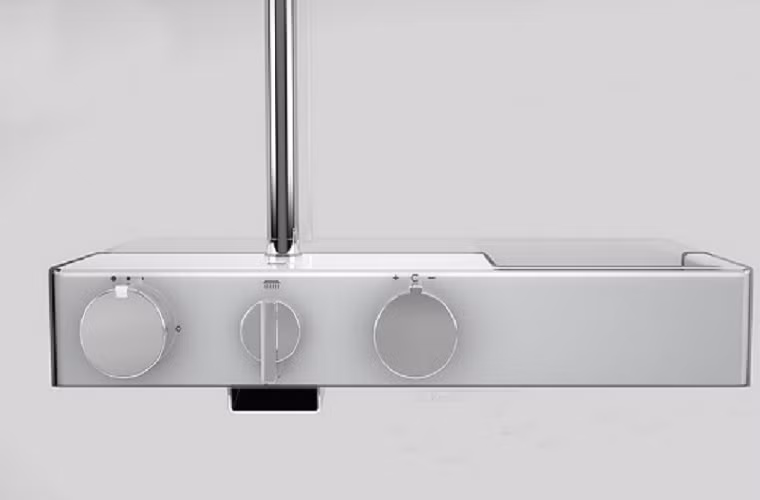 Vòi nước thông minh được thiết kế để tiết kiệm nước là chủ yếu. Trước hoặc sau khi tắm, bạn có thể cài chế độ tắm dự kiến để vòi nước có thể tính toán lượng nước, thời gian, độ nóng/lạnh, chế độ phun,... giúp bạn vừa không lo bị bỏng, vừa không phải đưa tay bật/tắt chiếc máy nóng lạnh khi đang tắm. Hiện chưa có giá của sản phẩm này.