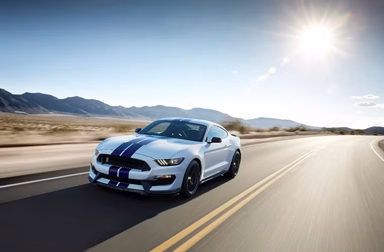 Ford Shelby GT350 se trinh dien “co bap” tai Detroit Auto Show
