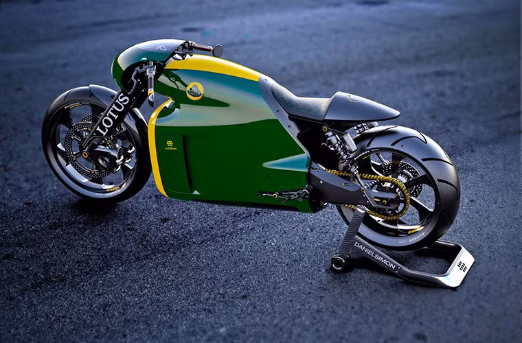  Siêu mô tô Lotus C-01 được trang bị khối động cơ V-twin 1195 phân khối với công suất tối đa 175 mã lực giống như trên chiếc KTM RC8R.
