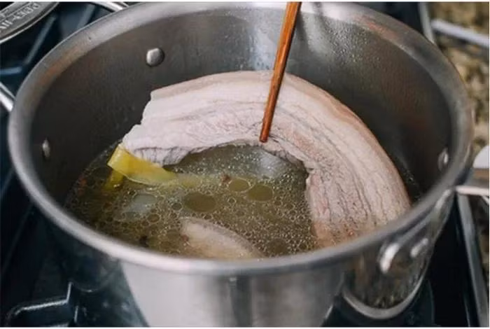 Meo luoc thit ngon, trang mem, khong bi hoi