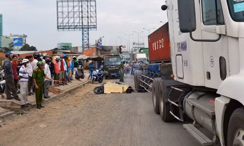 Hiện trường vụ tai nạn chết người.