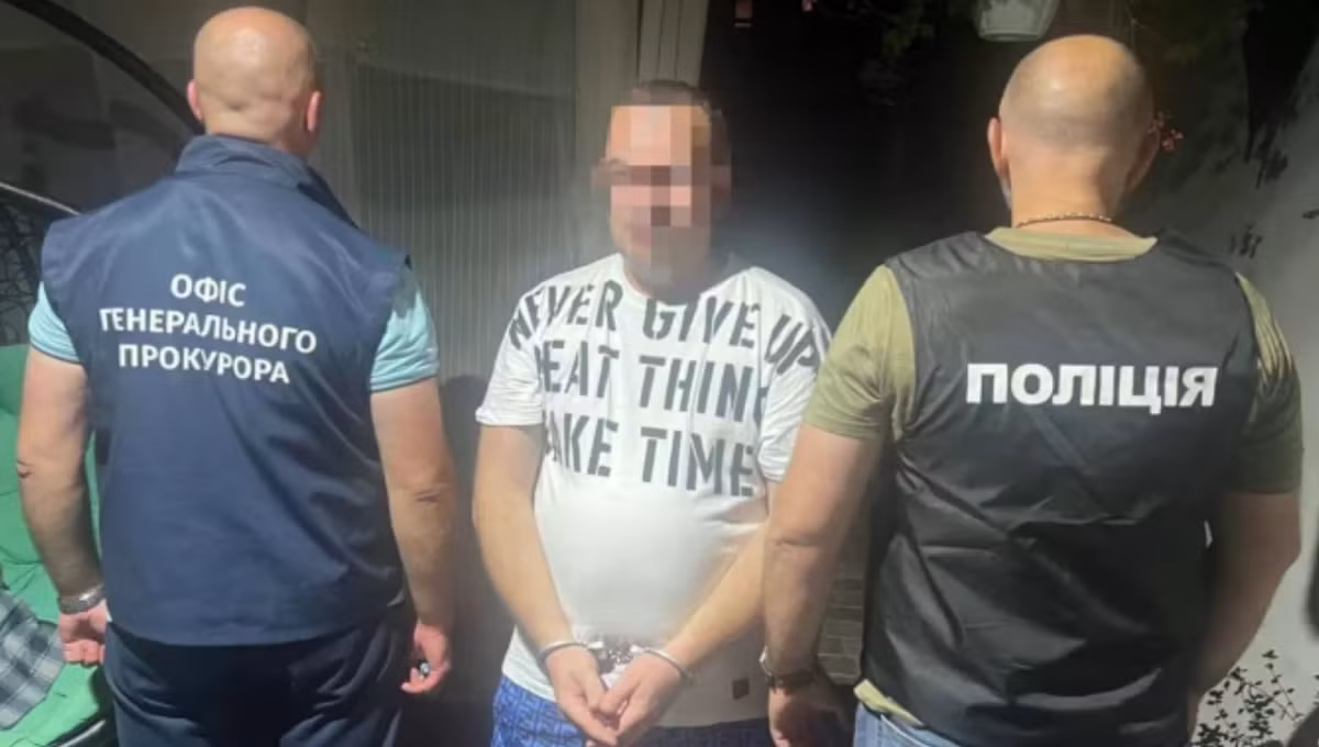 Ukraine mo chien dich dac biet tom loat quan chuc an tien chien tranh
