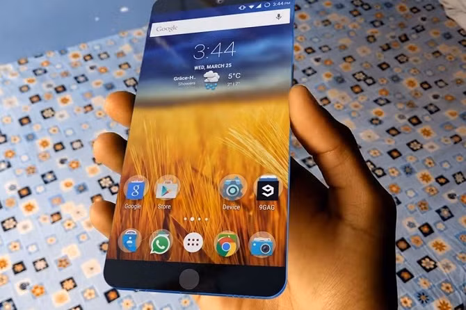 Lấy cảm hứng từ chiếc iPod Nano, nhà thiết kế Jackson Chung đã tạo nên hình tượng iPhone 7 khá vuông vức và gợi cảm giác giống như đang cầm trên tay một máy nghe nhạc thực thụ.