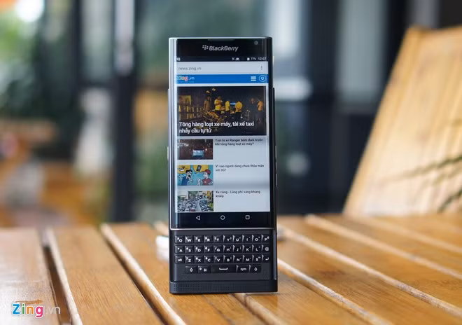 Với cấu hình mạnh, model này không gặp khó khăn khi thực hiện các tác vụ thông thường.