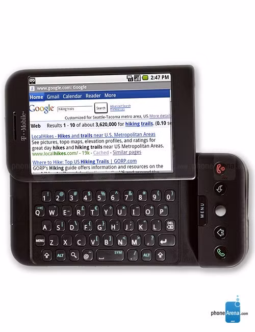  5. HTC Dream. Được giới thiệu vào tháng 10/2008 tại Mỹ, HTC Dream là smartphone chạy Android đầu tiên trên thế giới. Mặc dù nó chưa thật sự mang đến thành công về doanh thu nhưng lại mở ra bước ngoặt lớn cho ngành công nghiệp smartphone. Thiết bị chạy trên vi xử lý lõi đơn 528 MHz, màn hình cảm ứng 3,2 inch độ phân giải 320 x 480 pixel cùng với bàn phím QWERTY trượt. Các tính năng vượt trội khác bao gồm hỗ trợ tất cả các kết nối cao cấp tại thời điểm đó như 3G, Wi-Fi, GPS, RAM 192 MB, bộ nhớ trong 256 MB, camera sau 3,2 MP.