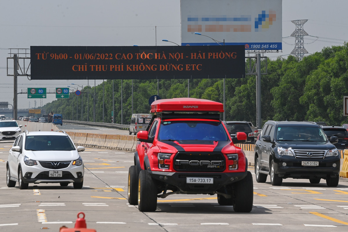 Nhieu su co ngay dau thu phi ETC 100% o cao toc Ha Noi - Hai Phong-Hinh-2