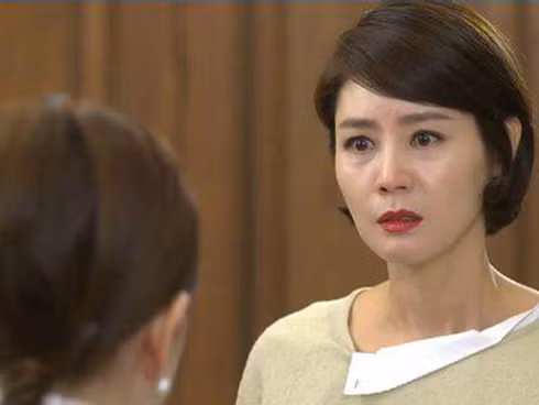 Toi uat han khi phat hien bi mat trong nhung hop com do me chong tu tay lam cho