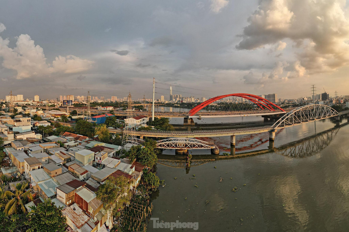 Cầu hiện nằm trong danh mục kiểm kê di tích trên địa bàn TPHCM giai đoạn 2021 - 2025. Sở cho biết sẽ lập hồ sơ xếp hạng di tích cầu đường sắt Bình Lợi cũ ngay sau khi có đơn đề nghị xếp hạng di tích của tổ chức được giao quản lý trực tiếp công trình.