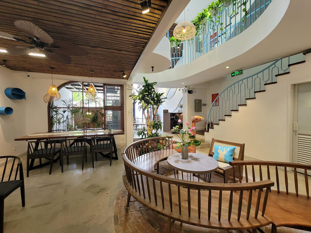 Ngoi nha me cung tren manh dat meo, xay trong 3 nam-Hinh-27