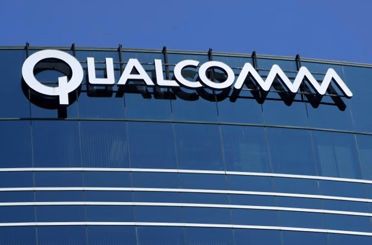 Qualcomm làm giá tại Trung Quốc? Tờ China Daily mới đây đã có bài viết về nhà chế tạo chip của Mỹ QualcommInc. Theo đó, công ty đang đứng thứ 13 trong tổng số những công ty đáng mơ ước để làm việc cho tại Mỹ đang bị Ủy ban cải cách và phát triển quốc gia Trung Quốc điều tra vì tội làm giá tại Trung Quốc và phía Trung Quốc đã có thêm bằng chứng chống lại công ty này.