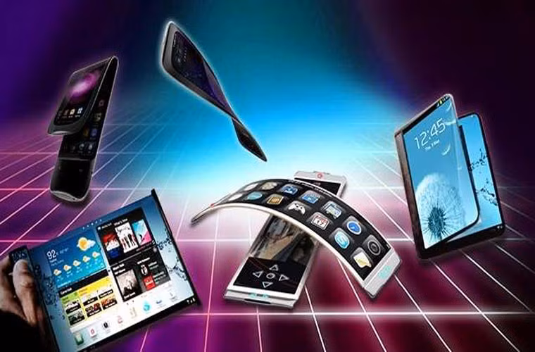 Màn hình dẻo, cong sẽ là xu hướng chính năm tới. Nhà nghiên cứu đồng thời là giáo sư hóa học thuộc trường Đại học quốc gia Gyeongsang, Hàn Quốc cho biết những thiết bị thông minh có thể gập và cuộn lại sẽ trở nên phổ biến từ năm 2014.