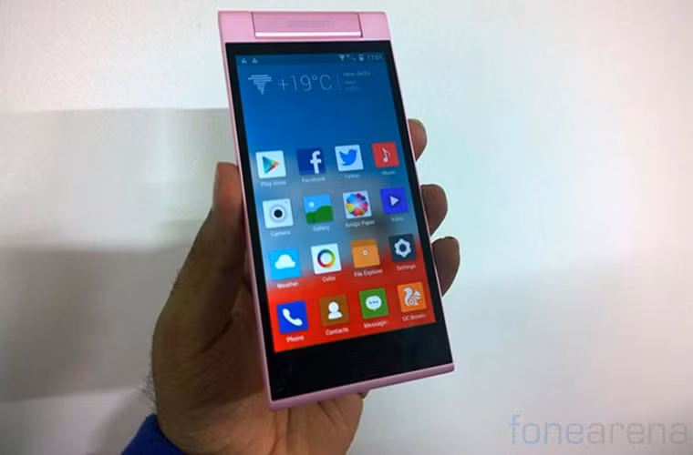 Xuất hiện điện thoại có camera xoay như Oppo, giá 6,5 triệu. Chiếc điện thoại này có tên Gionee Elife E7 mini, do hãng điện thoại Trung Quốc Gionee chế tạo. Nó có màn hình 4,7 inch, độ phân giải 720 p, vi xử lý 1,7 Ghz octa MediaTek MT6592, RAM 1Gb.