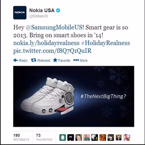 Nokia và Samsung đánh nhau trên Twitter. Nokia là kẻ khiêu chiến khi chế giễu Samsung galaxy Gear của Samsung. Họ thậm chí còn mỉa mai rằng sang năm Samsung có thể sẽ cho ra mẫu giày thông minh năm 2014.