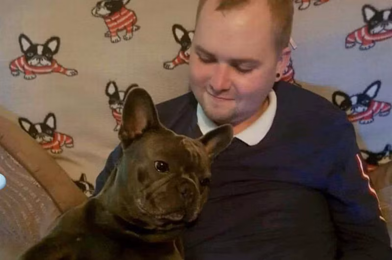 Chu mac ung thu qua doi, cho trung thanh ra di cung luc