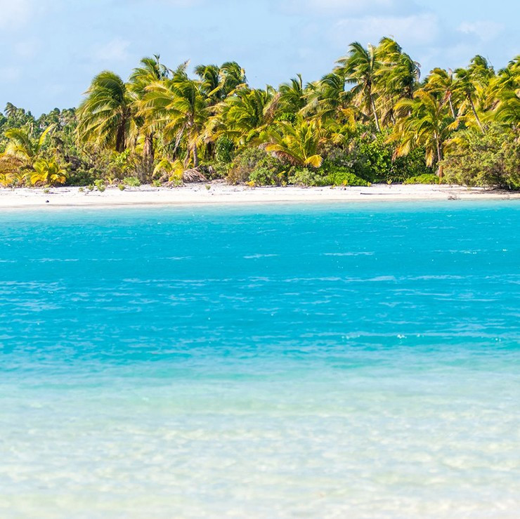  Quần đảo Cook: Quốc gia Nam Thái Bình Dương này bao gồm 15 hòn đảo và có mối liên hệ chính trị với New Zealand. Thiên đường nghỉ mát quanh năm này có những rặng dừa trải dài cùng làn nước trong xanh và sinh vật biển ngoạn mục.