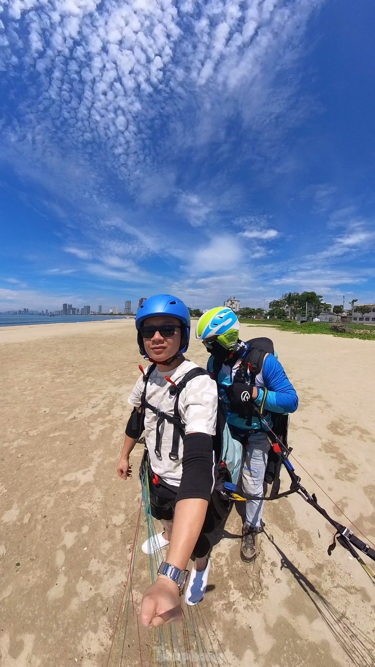 Dù lượn không có động cơ đem đến cảm giác hồi hộp nhưng tràn đầy phấn khích đối với người chơi.