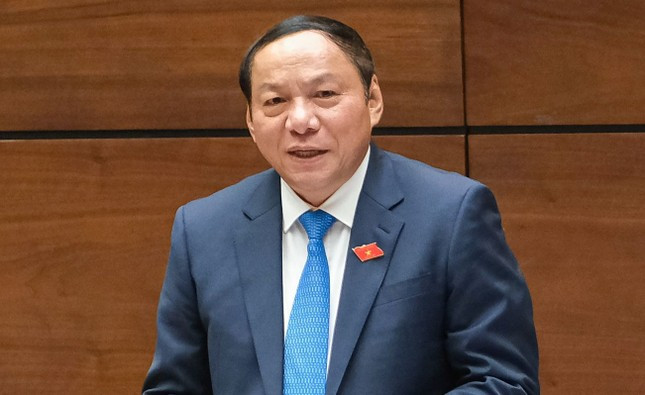 DBQH chat van: 'Duong dua F1 co tro lai hoat dong hay khong?'-Hinh-2