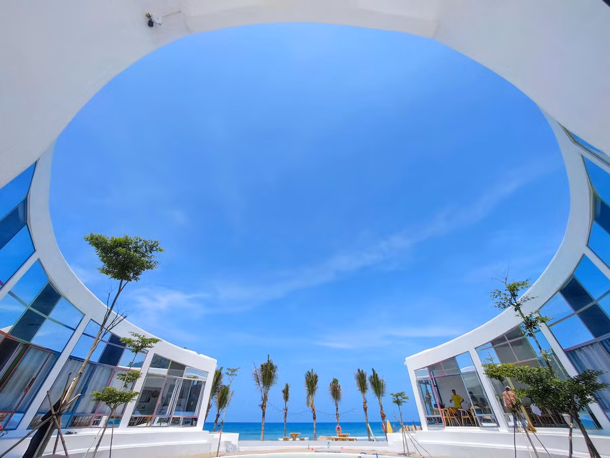 A hau lay dai gia tung co 3 doi vo, gio toan o biet thu-Hinh-9