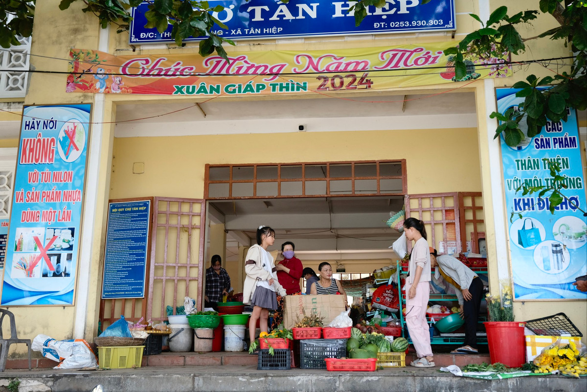 "Hòn ngọc thô" trở thành hình mẫu "nói không với rác thải nhựa" ảnh 5