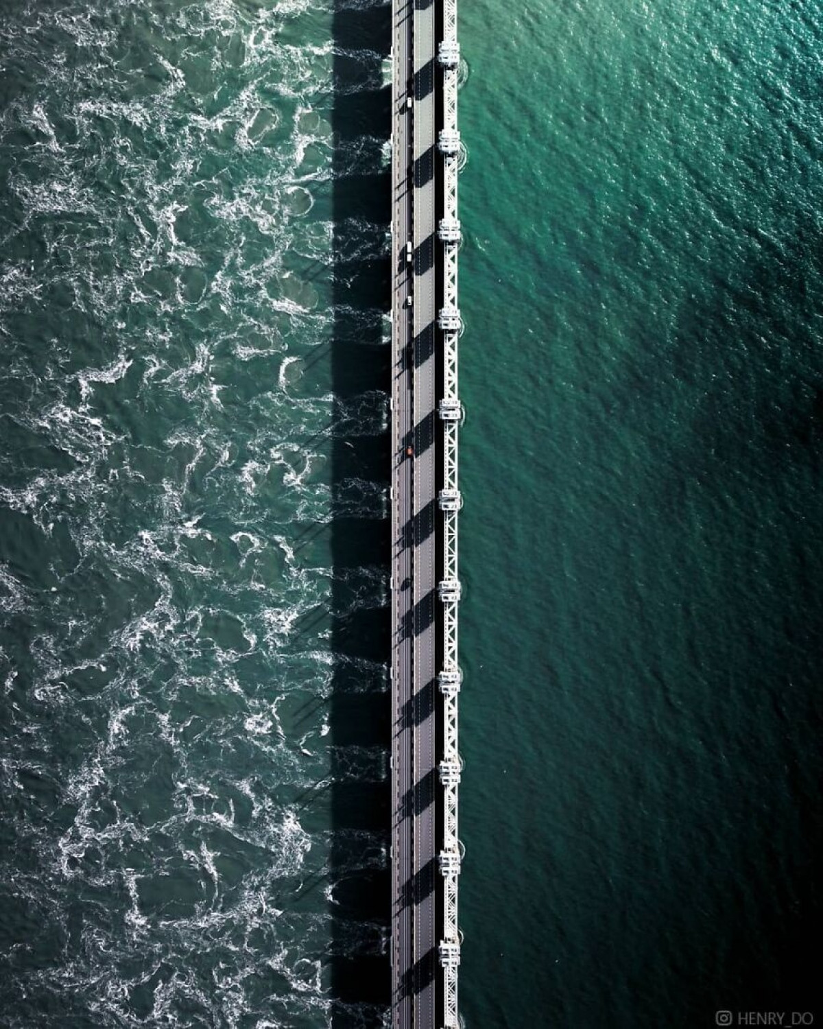 Các cửa ngăn lũ.